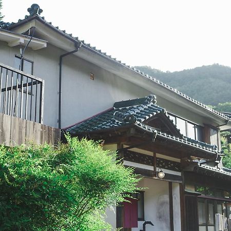 Kominkayado Loof Sakanoie Fuefuki Buitenkant foto
