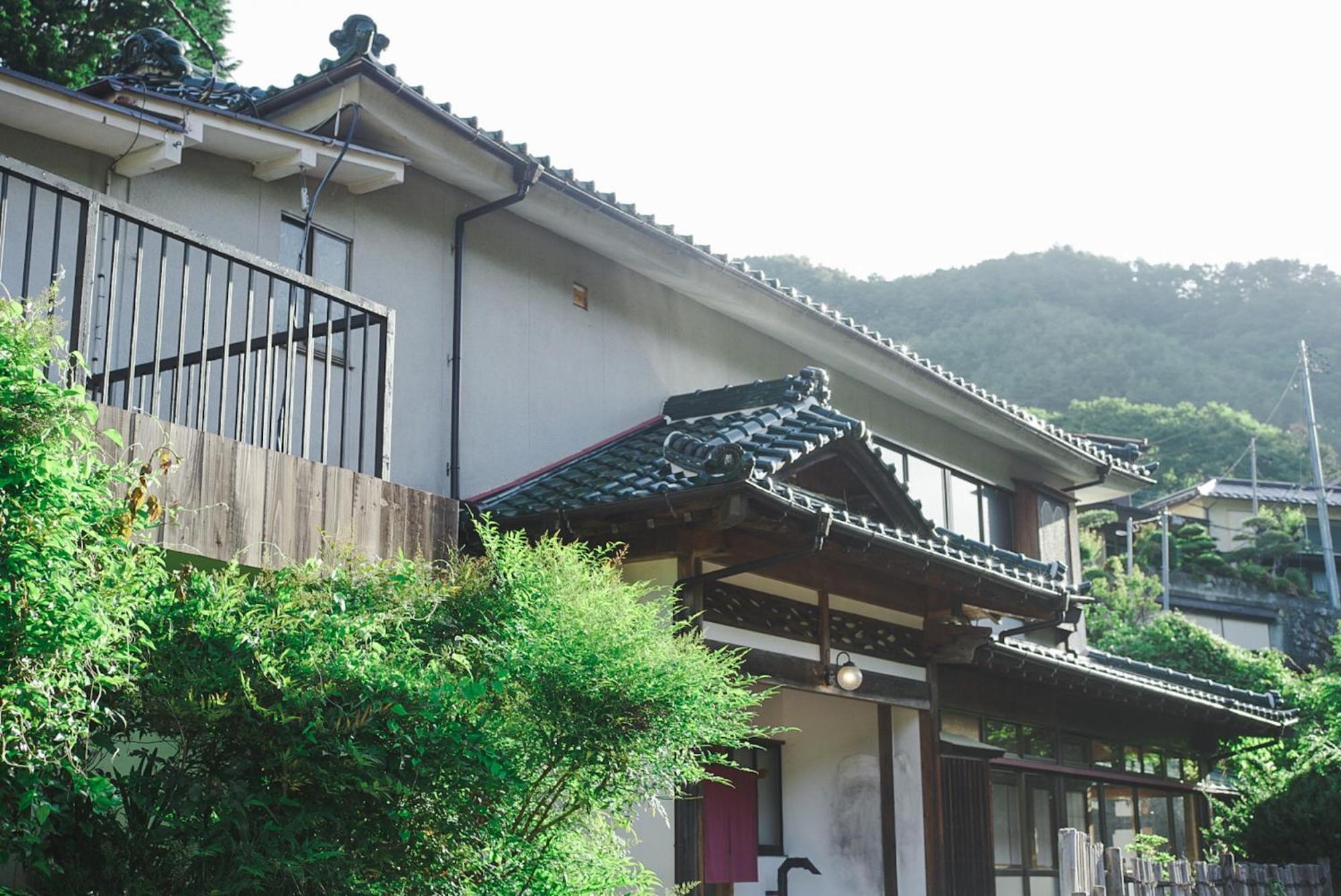 Kominkayado Loof Sakanoie Fuefuki Buitenkant foto